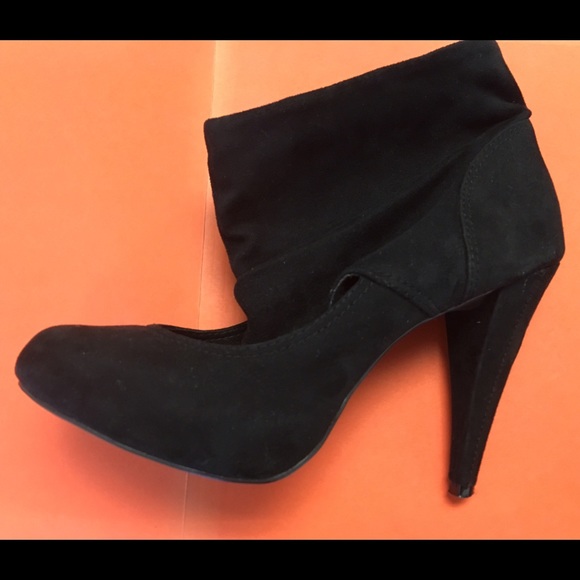 SALE!! Sexy black boots (Spanish Brand) 🇪🇸 - Picture 4 of 6