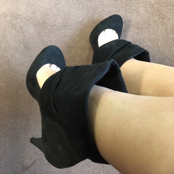 SALE!! Sexy black boots (Spanish Brand) 🇪🇸 - Picture 2 of 6