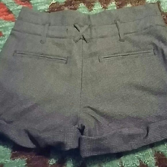 Free people tweed look high waisted cuffed shorts - Picture 2 of 3