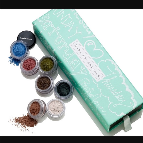 Bare minerals days of the week collection. NIB