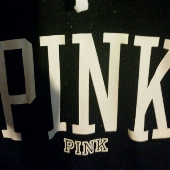 VS Black funnel neck sweatshirt