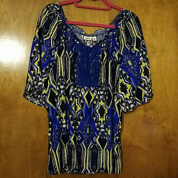 Tops - NWT 1X multicolored blouse from Cato. No wrinkles