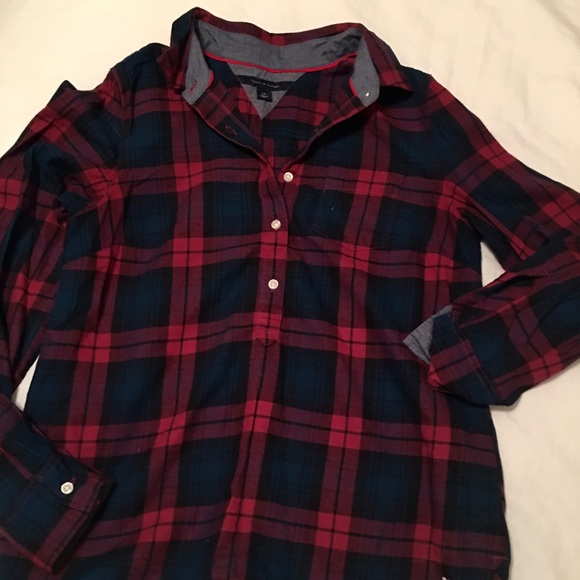 Flannel plaid top• purplish/pinkish color - Picture 1 of 3