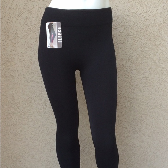 ⚡️SALE⚡️Bundle of 3 fleece lined leggings - Picture 3 of 3