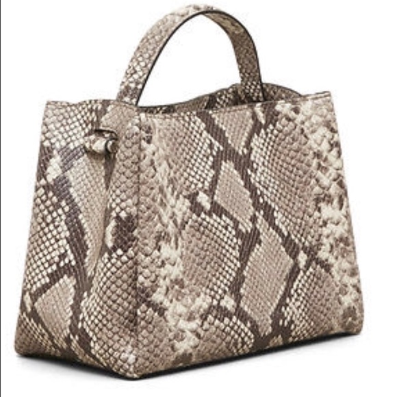 NWOT Kenneth Cole LEATHER TOP HANDLE CROSSBODY - Picture 3 of 4