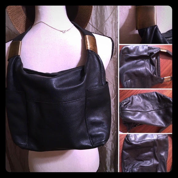 FRIDAY SALE⭐️️☀️️❄️️🎁 Lupe black leather bag