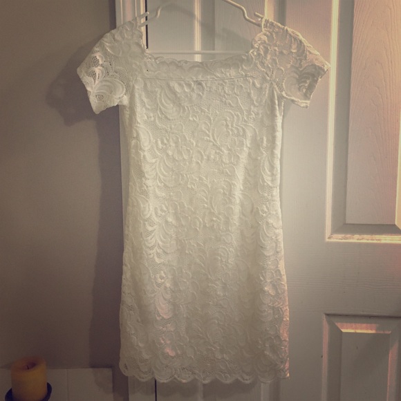 White lace dress