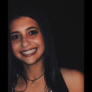 Meet your Posher, Danielle