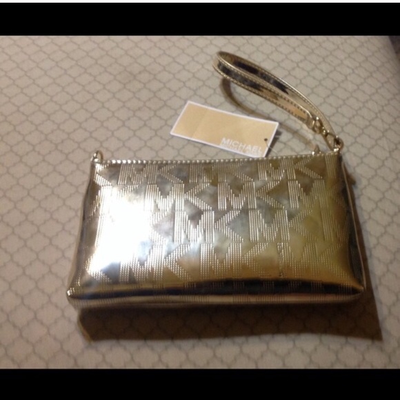 Michael KORS large wristlet NWT - Picture 2 of 2