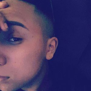 Meet your Posher, Emmanuel