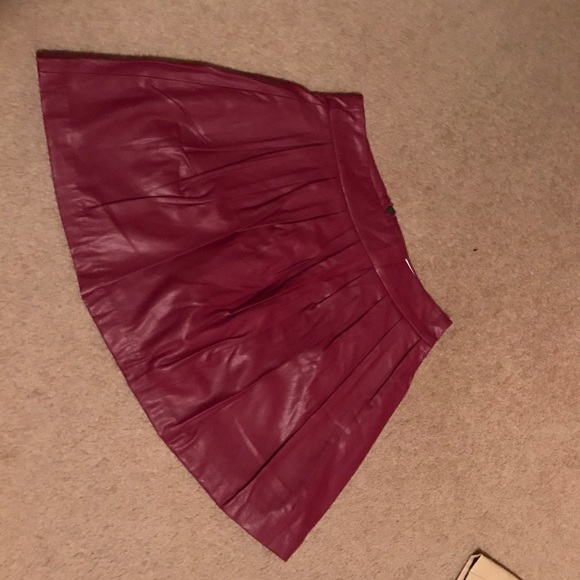 Adorable pleather skirt