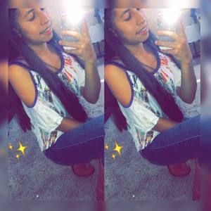 Meet your Posher, Nayeli