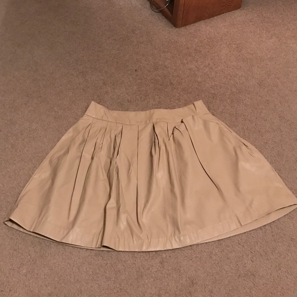 Pleather beige skirt