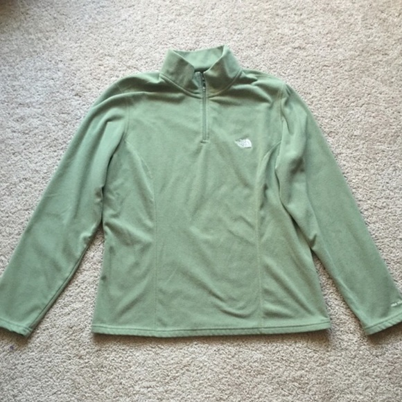 North face Sweater