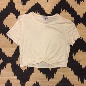 TOBI Crop Top