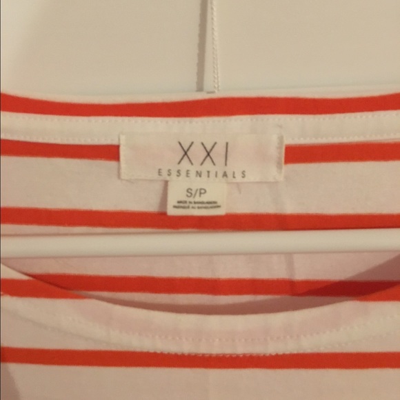 Orange stripe stretch top! - Picture 4 of 4