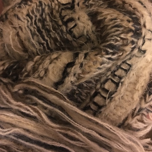 Cardigan - Picture 4 of 4