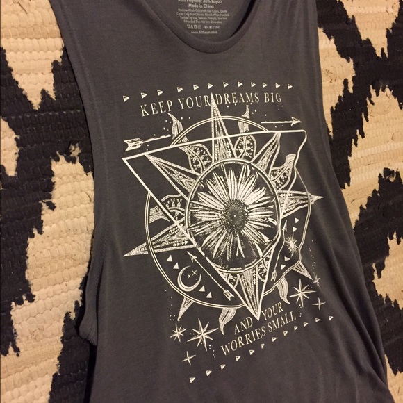 Graphic Tank - Picture 2 of 2