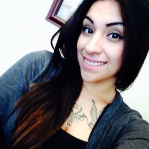 Meet your Posher, Eunice y luis