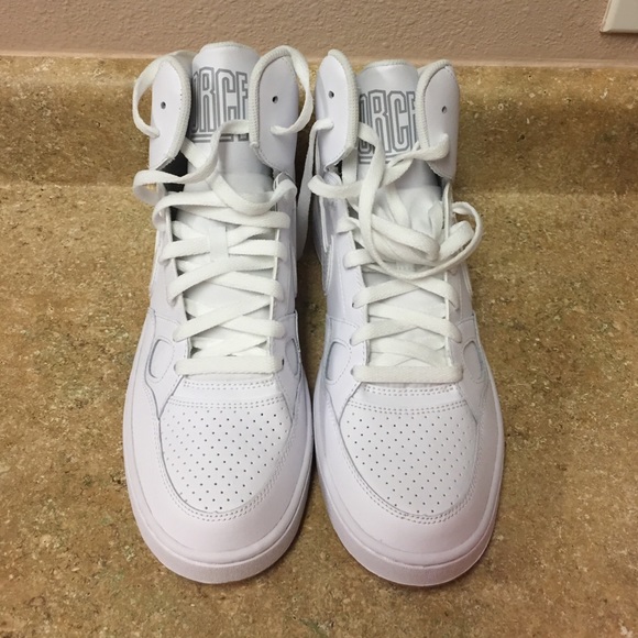 Nike mid top air force ones
