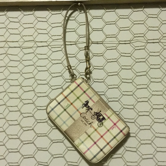 Used Coach Wristlet