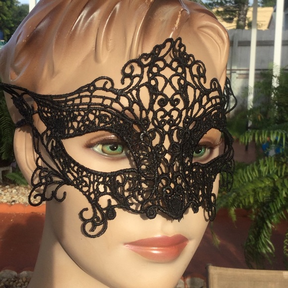 Accessories - Mask masquerade sexy new!!!