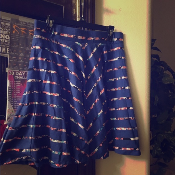 Patterned design skirt