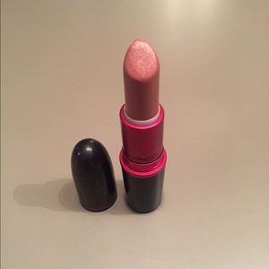 MAC Lustre Viva Glam V