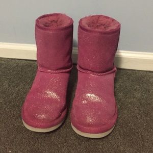 Sparkling pink uggs