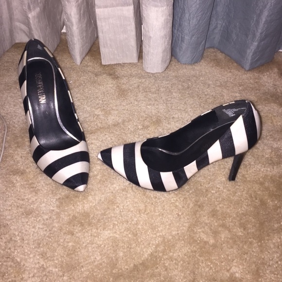 Cosmopolitan stripes heels