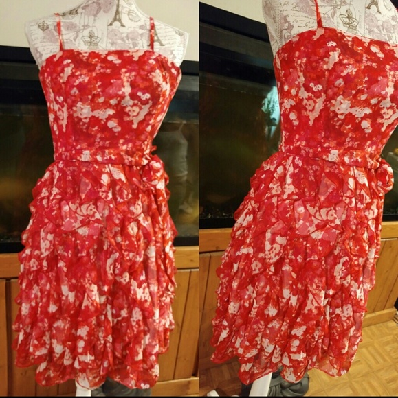 WHITE HOUSE BLACK MARKET DRESS - Picture 3 of 4