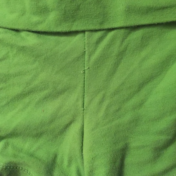 Hollister shorts - Picture 2 of 3