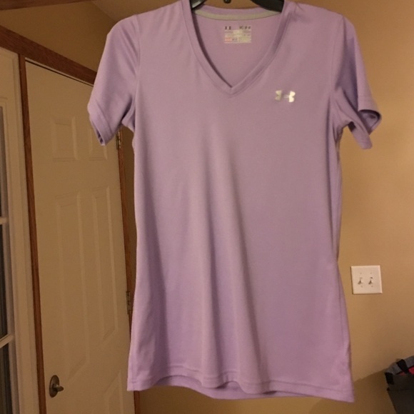 Under Armour dri for V-neck workout top