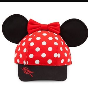 Minnie snap back baseball hat from Disneyland