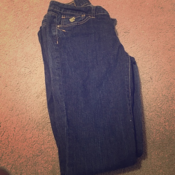 Dark blue Jeans