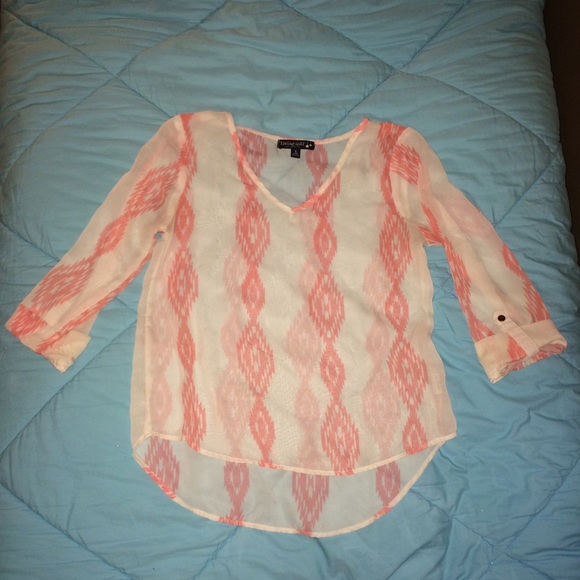Cute pink and white sheer top. Gently worn. - Picture 2 of 3
