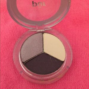 PUR Eyeshadow Trio in Wild Child