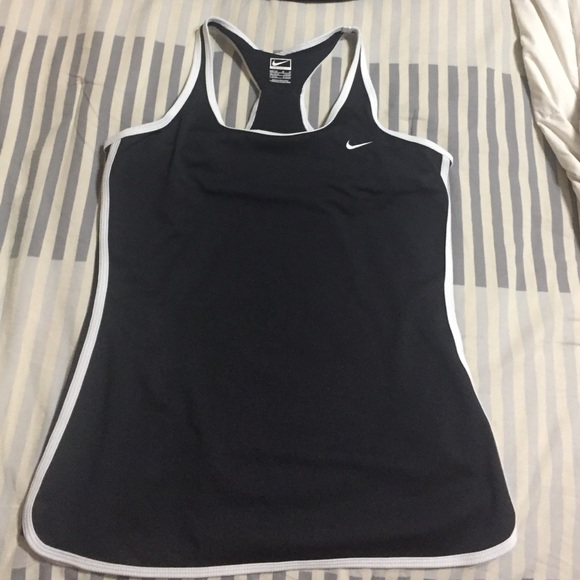 Nike workout top