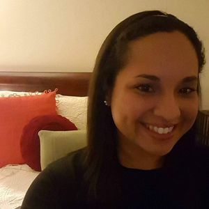 Meet your Posher, Alejandra