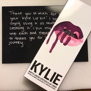 Kylie Cosmetics Kourt K Matte Lip Kit with Liner