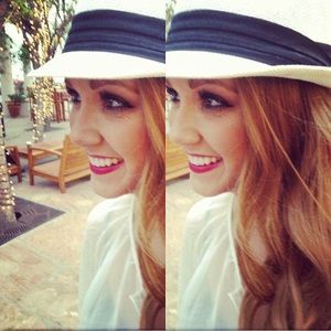 Meet your Posher, Paris