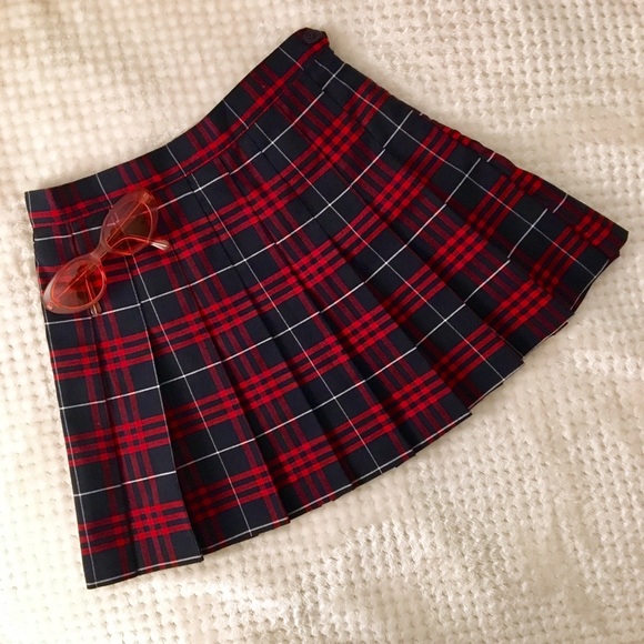 American Apparel Tennis Skirt in Matilda