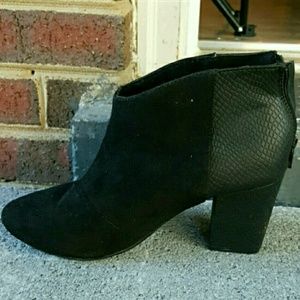 Booties! Sexy Faux Suede/ Croc