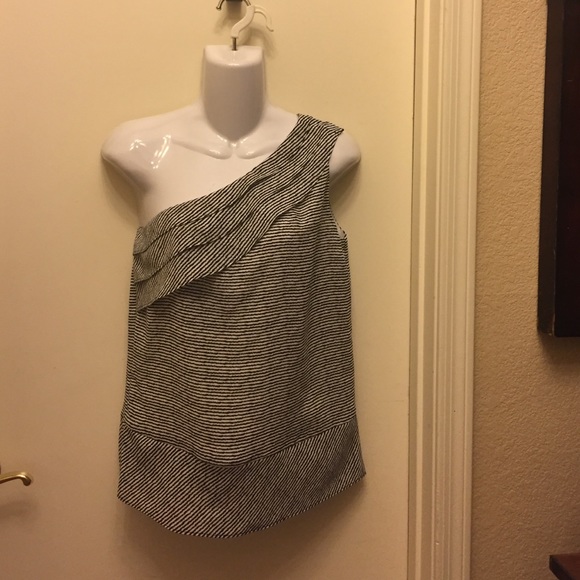 Limited dressy blouse