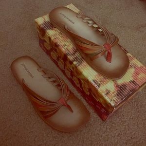 BRAND NEW Jeffrey Campbell sandals 8
