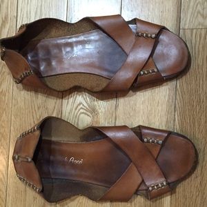 D. Lepori Italian Leather Brown Sandal Flats