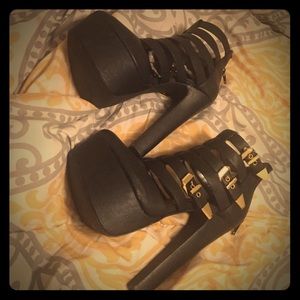 Penny Sue Platforms from Lolashoetique!