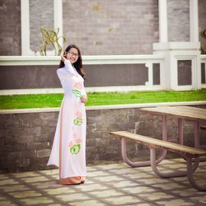 Meet your Posher, Liên