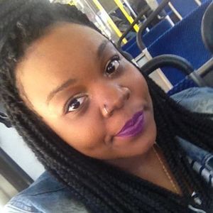 Meet your Posher, Adriana