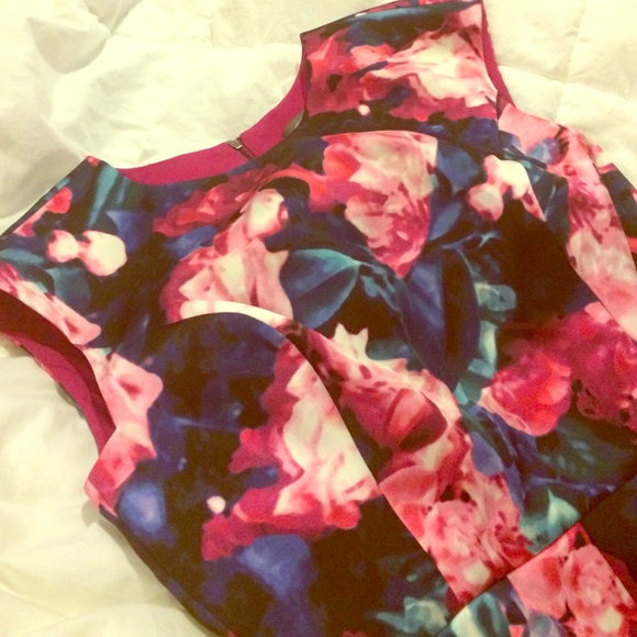 Vince Camuto Swirl Floral Flare Dress